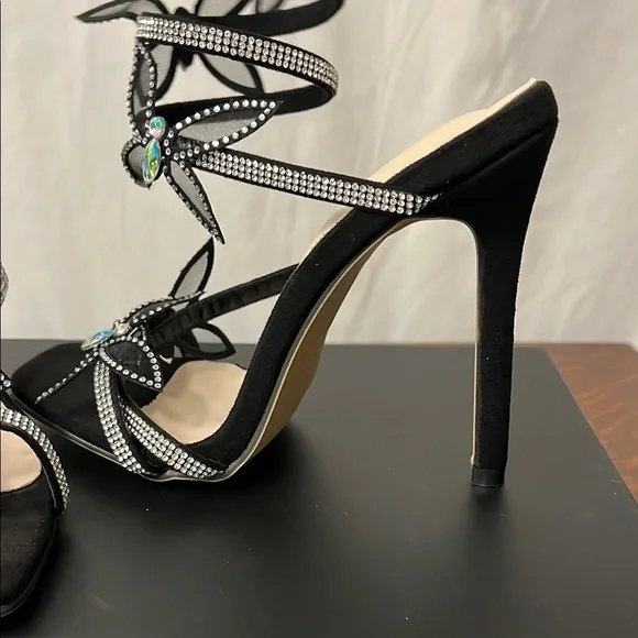 Elegant Black Strappy Heels with Rhinestone Accents - Picture 7 of 9